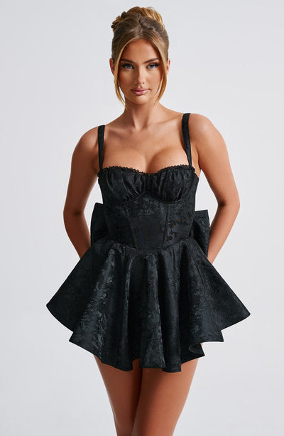 VERA-DRESS™