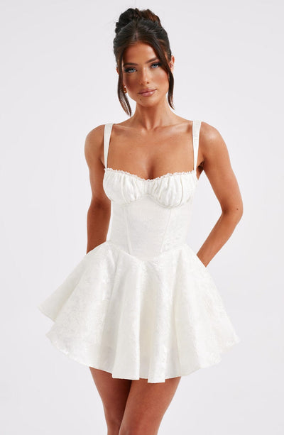 VERA-DRESS™