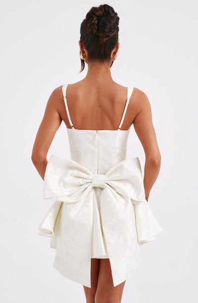 VERA-DRESS™