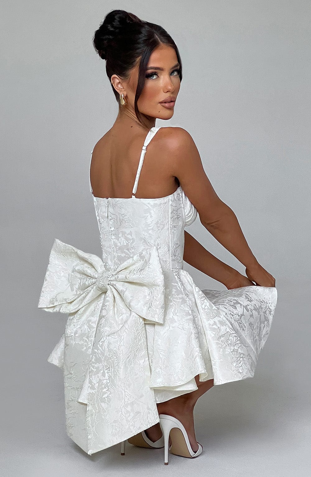 VERA-DRESS™