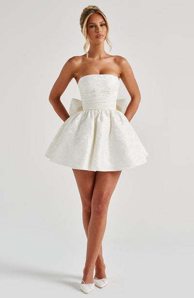 ALVA-DRESS™